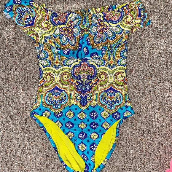 Trina Turk Corsica Off the Shoulder One Piece - Picture 2 of 4